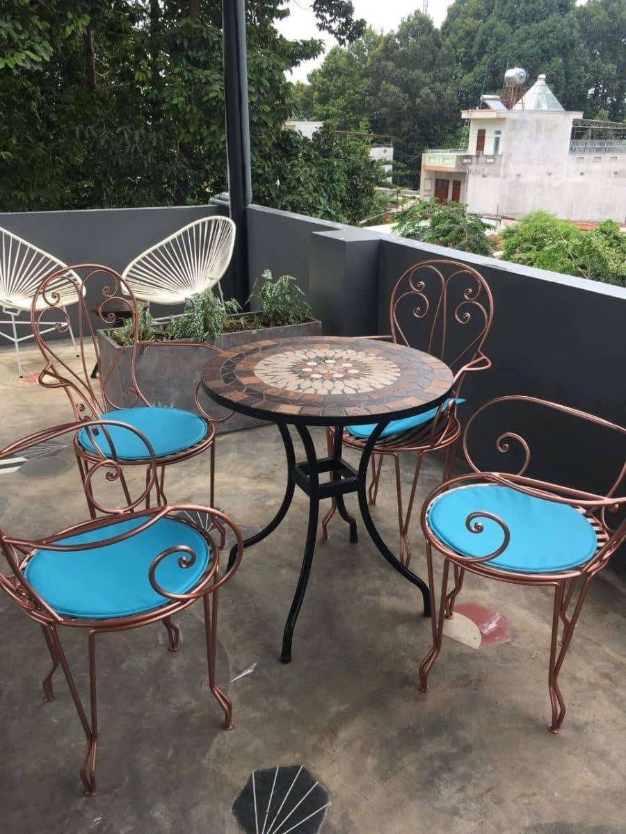 GIỚI THIỆU VỀ SẢN PHẨM GHẾ SẮT CỦA GHẾ SẮT MIỀN BẮC 3 Ghế sắt Trung Hiếu Decor - Sản phẩm tinh tế của những nghệ nhân chuyên nghiệp
